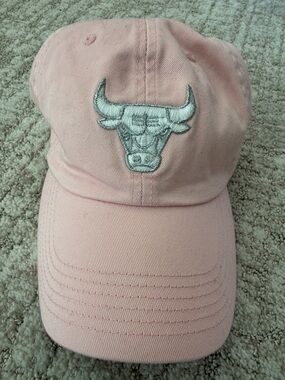 NBA Pink Chicago Bulls Hat with Silver Embroidered Logo